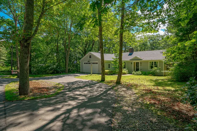 $950,000 | 853 Mere Point Road, Brunswick, ME 04011