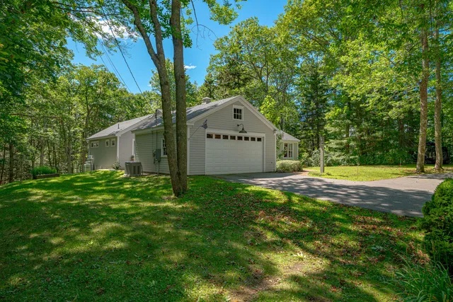 $950,000 | 853 Mere Point Road, Brunswick, ME 04011