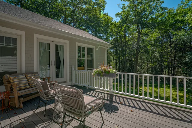 $950,000 | 853 Mere Point Road, Brunswick, ME 04011