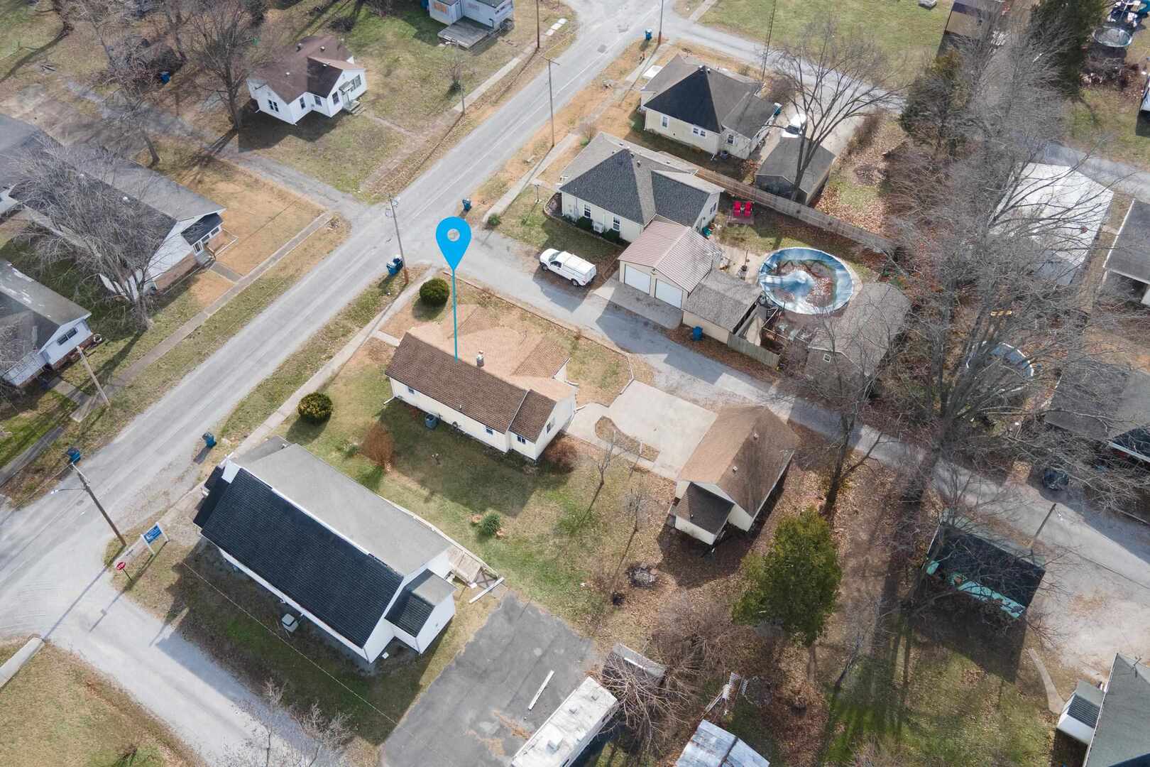 407 Church Street Christopher, IL 62822 - Photo 34 of 40