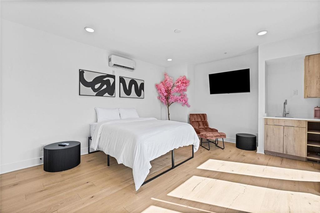 346 Peters Street Southwest, Unit 301 Atlanta, GA 30313 - Photo 26 of 44 Gallery Image 26