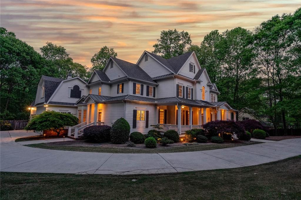 925 Cheatham Hill Road Marietta, GA 30064 - Photo 1 of 2