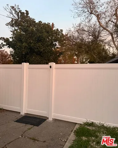 $1,850 | 5514 Calhoun Avenue, Sherman Oaks, CA 91401