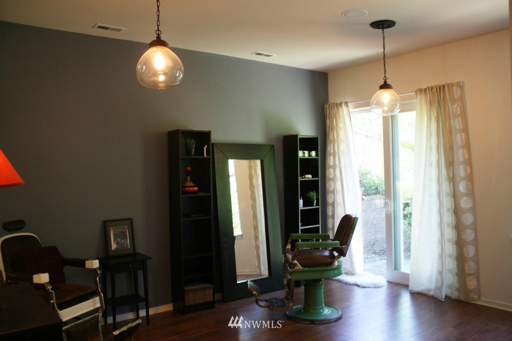 178 Cougar Ridge Road Northwest, Unit 2301 Issaquah, WA 98027 - Photo 4 of 6