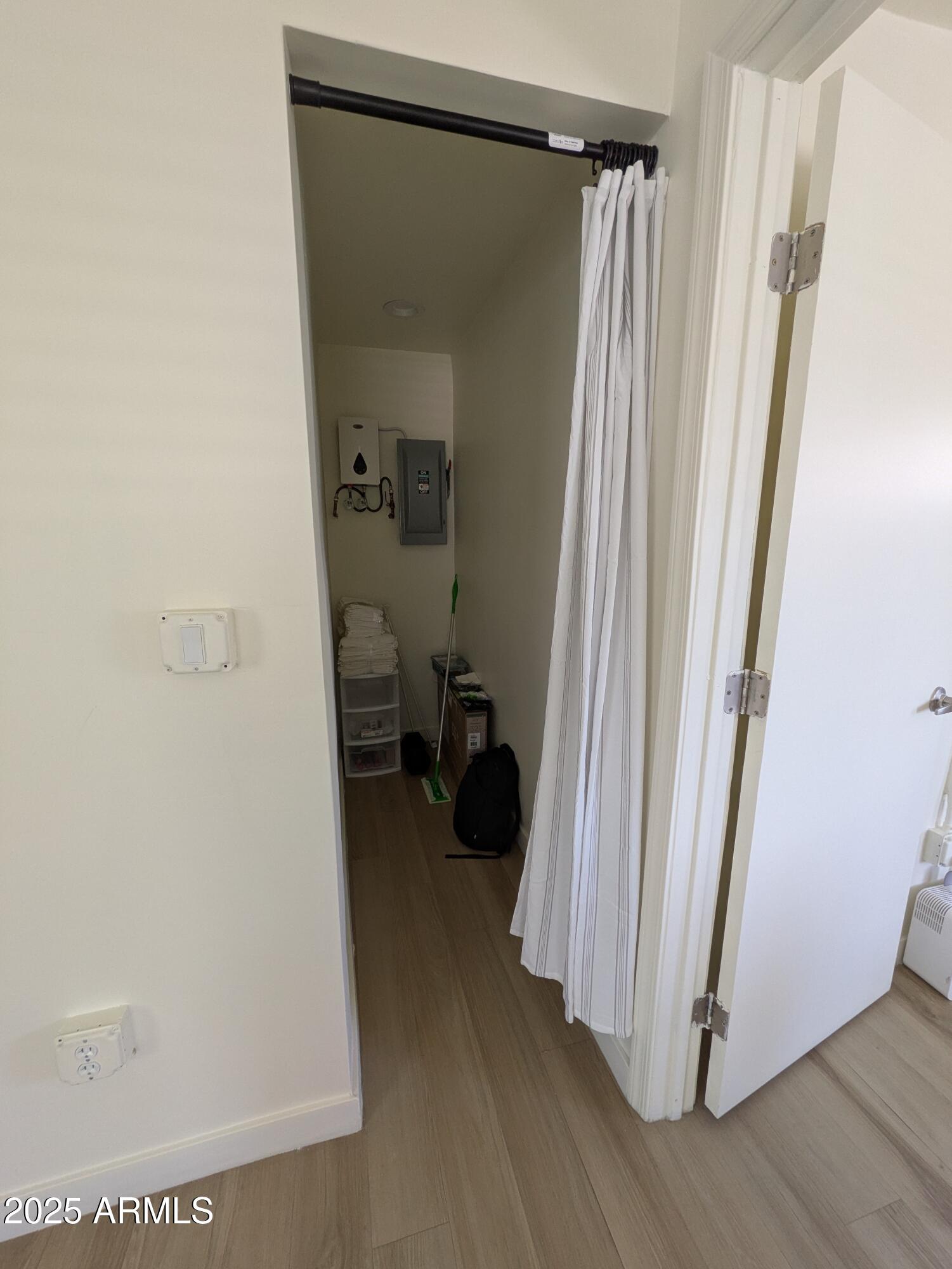 1620 East Apache Boulevard, Unit 1006 Tempe, AZ 85281 - Photo 7 of 12 a view of a walk in closet