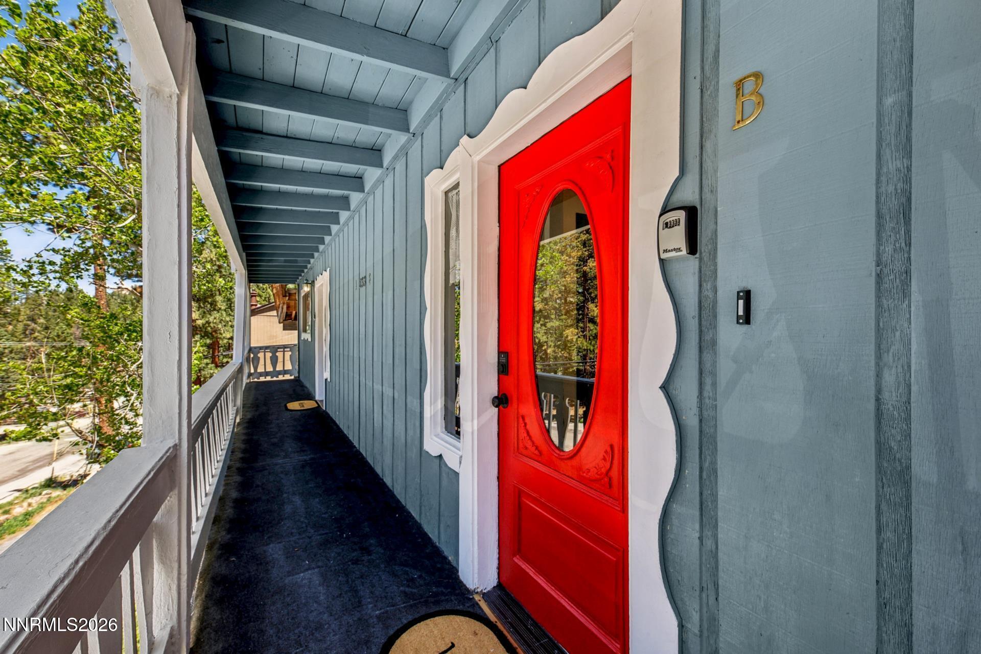 233 South Benjamin Drive Stateline, NV 89449 - Photo 8 of 51 a07