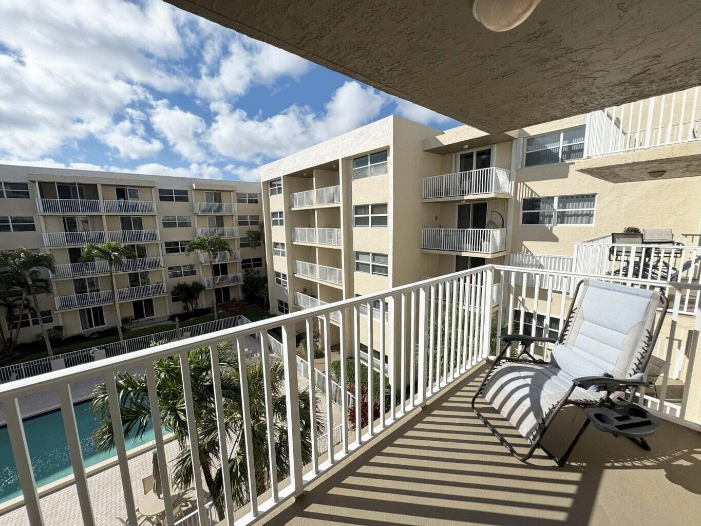 2929 South Ocean Boulevard, Unit 4130 Boca Raton, FL 33432 - Photo 12 of 17 a view of a balcony