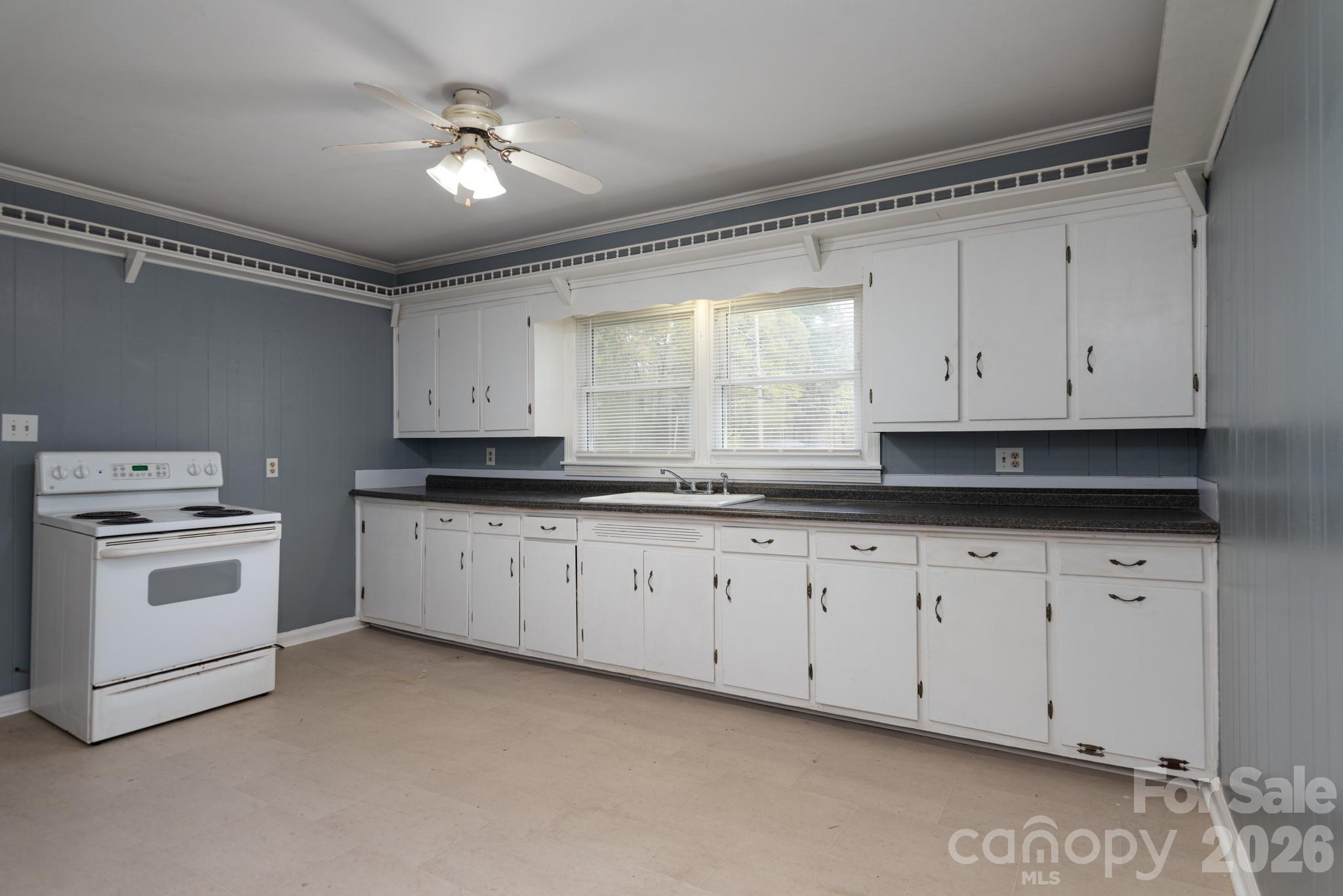 668 Riverside Drive Lincolnton, NC 28092 - Photo 6 of 27