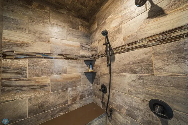 $735,000 | 17131 Kelcy Lane, Detroit Lakes, MN 56501