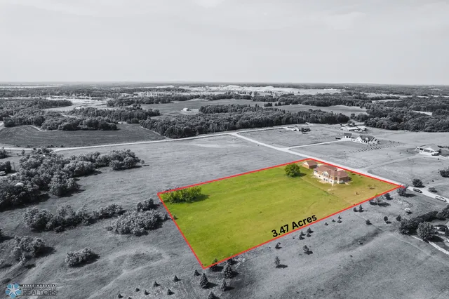 $735,000 | 17131 Kelcy Lane, Detroit Lakes, MN 56501