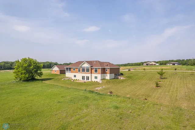 $735,000 | 17131 Kelcy Lane, Detroit Lakes, MN 56501