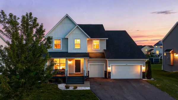 $700,000 | 6609 96th Street South, Cottage Grove, MN 55016