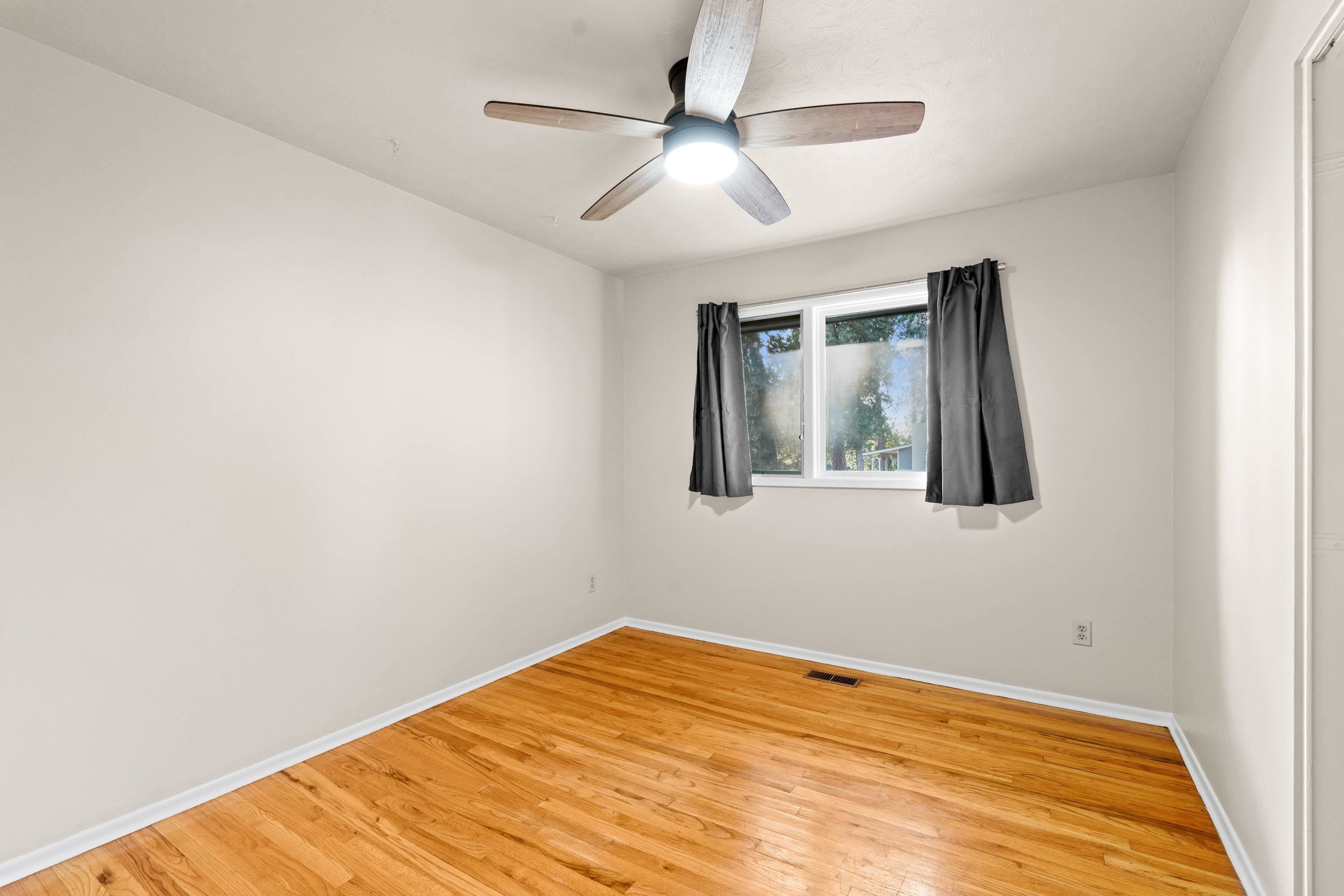 812 West Westover Road Spokane, WA 99218 - Photo 24 of 42