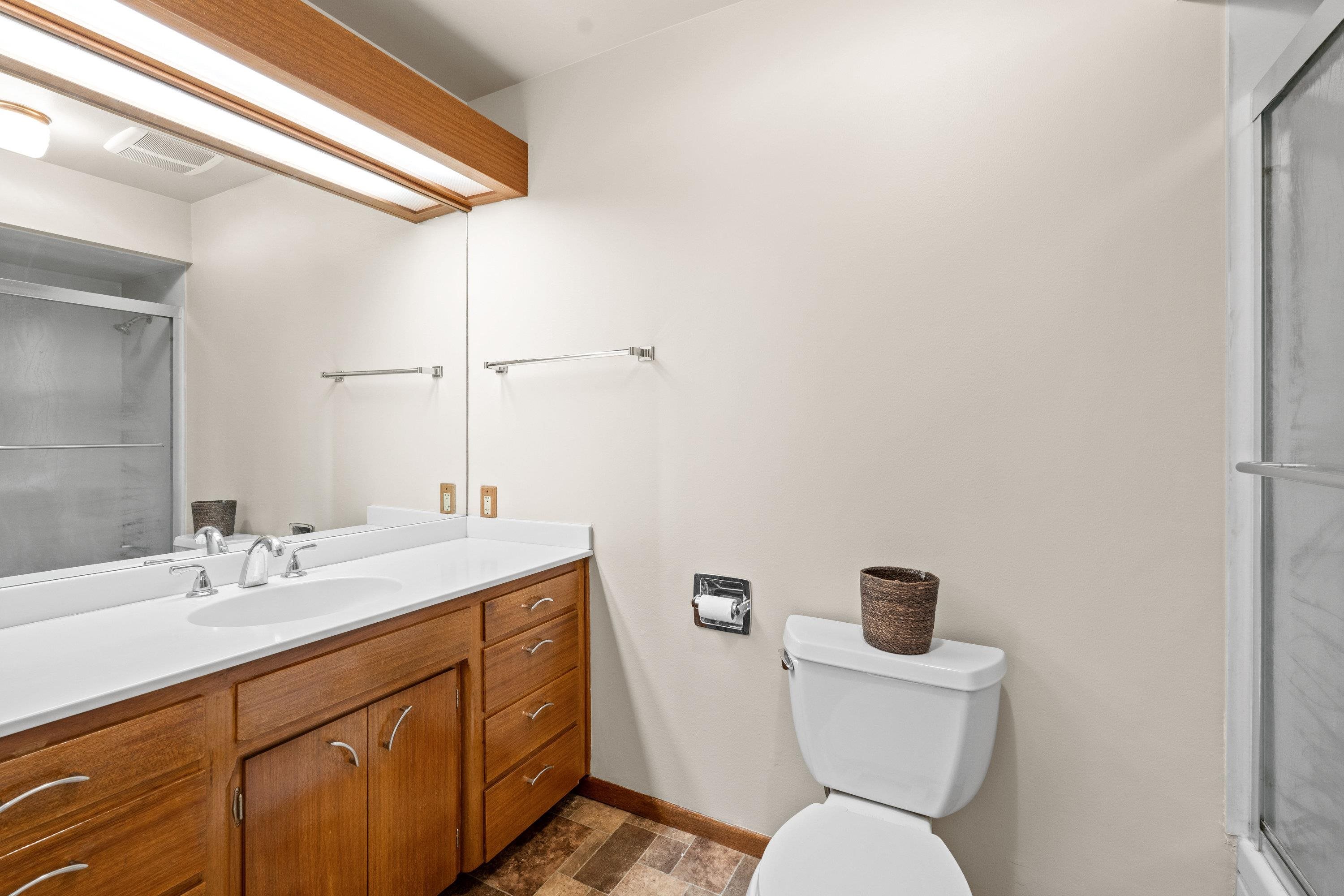 812 West Westover Road Spokane, WA 99218 - Photo 25 of 42