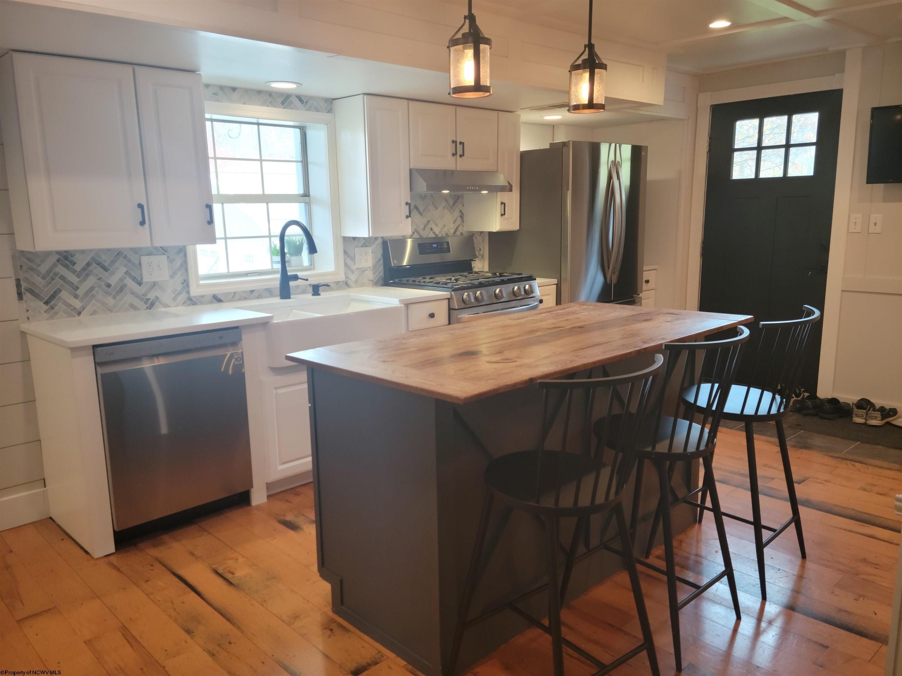 62 Kingston Road Farmington, WV 26571 - Photo 9 of 26 Gallery Image 9