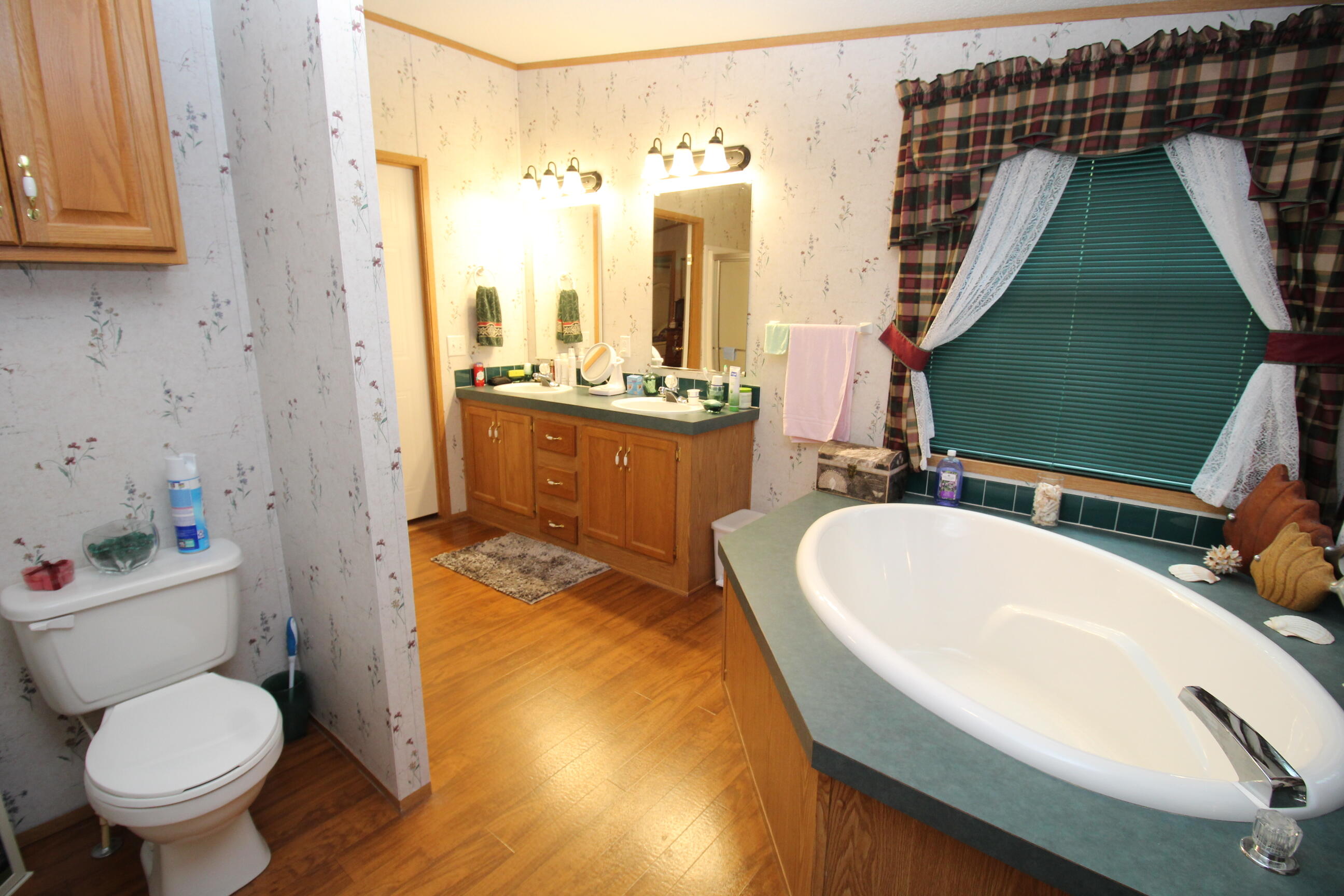 34 Beaver Road Sabattus, ME 04280 - Photo 19 of 53 19. Primary Bedroom Bathroom