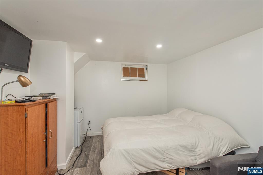 43 Fritz Street Bloomfield, NJ 07003 - Photo 13 of 20