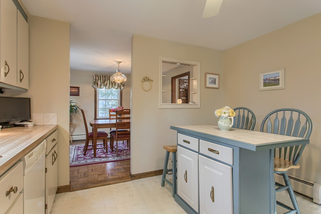 18 Spruce Road Westford, MA 01886 - Photo 12 of 30 Gallery Image 12