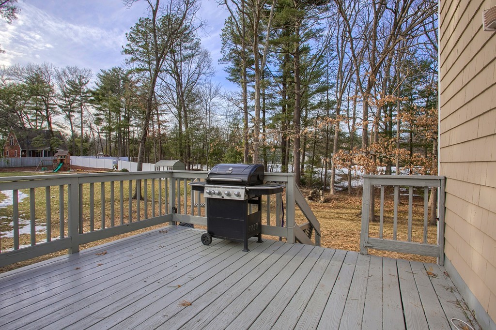 18 Spruce Road Westford, MA 01886 - Photo 29 of 30 Gallery Image 29