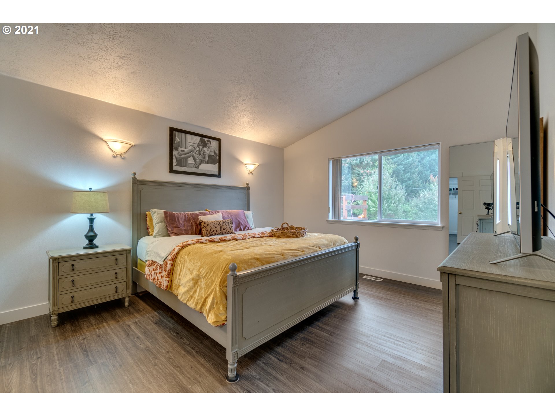 39396 Amherst Street Sandy, OR 97055 - Photo 11 of 29 Gallery Image 11