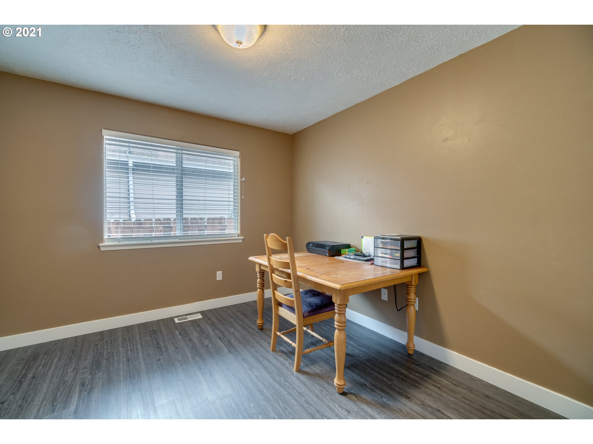 39396 Amherst Street Sandy, OR 97055 - Photo 12 of 29 Gallery Image 12