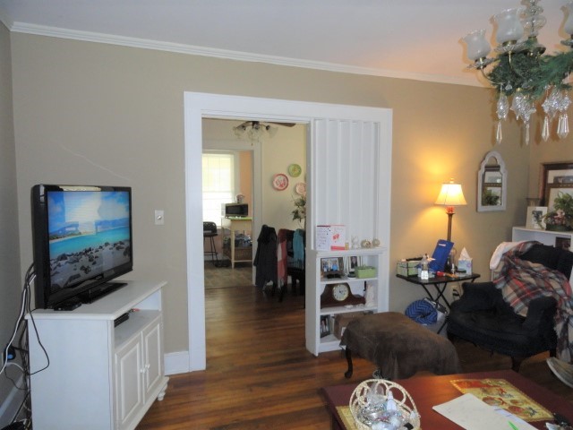 716 East Calhoun Street Anderson, SC 29621 - Photo 3 of 9