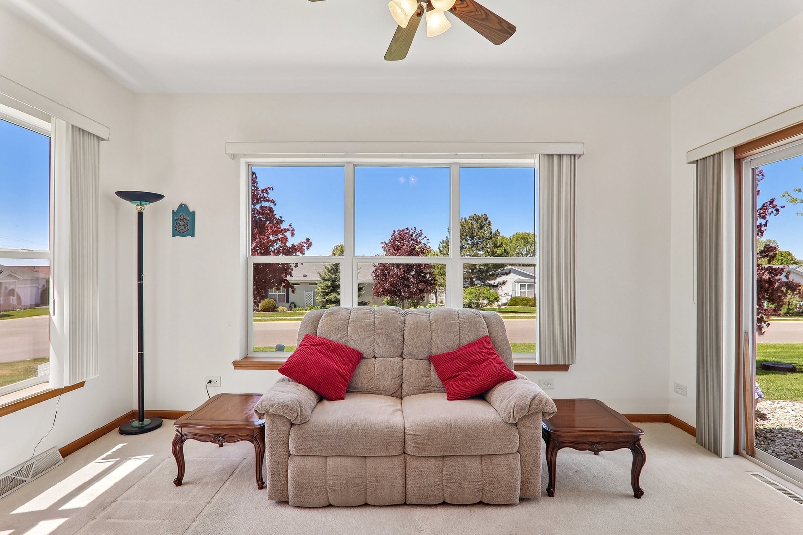 3402 Stretch Run Road Grayslake, IL 60030 - Photo 7 of 33 Gallery Image 7