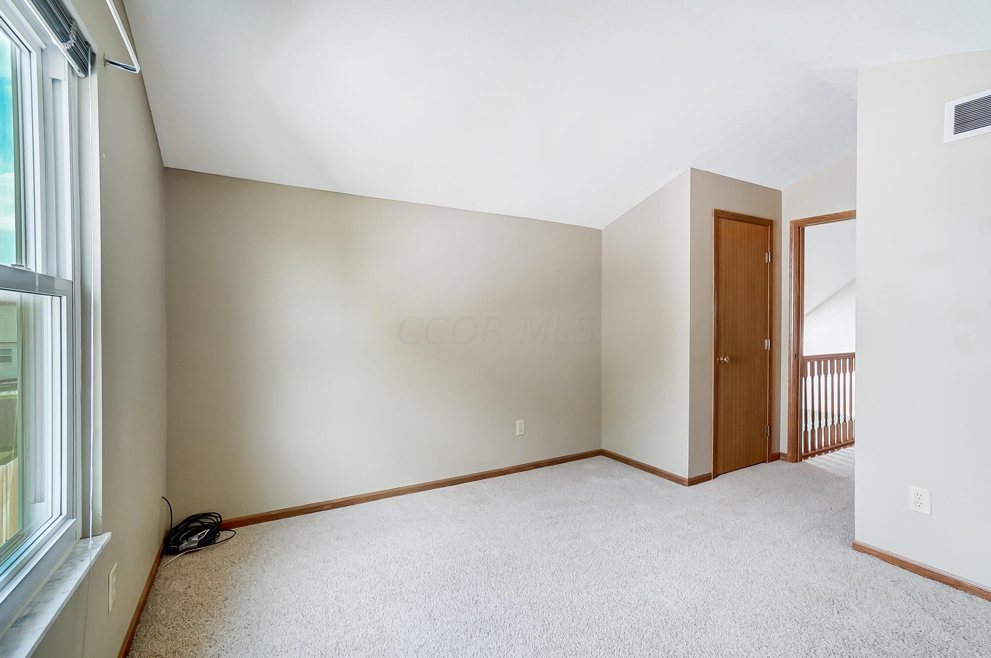 2246 Spindler Road Hilliard, OH 43026 - Photo 32 of 53 Bedroom 2