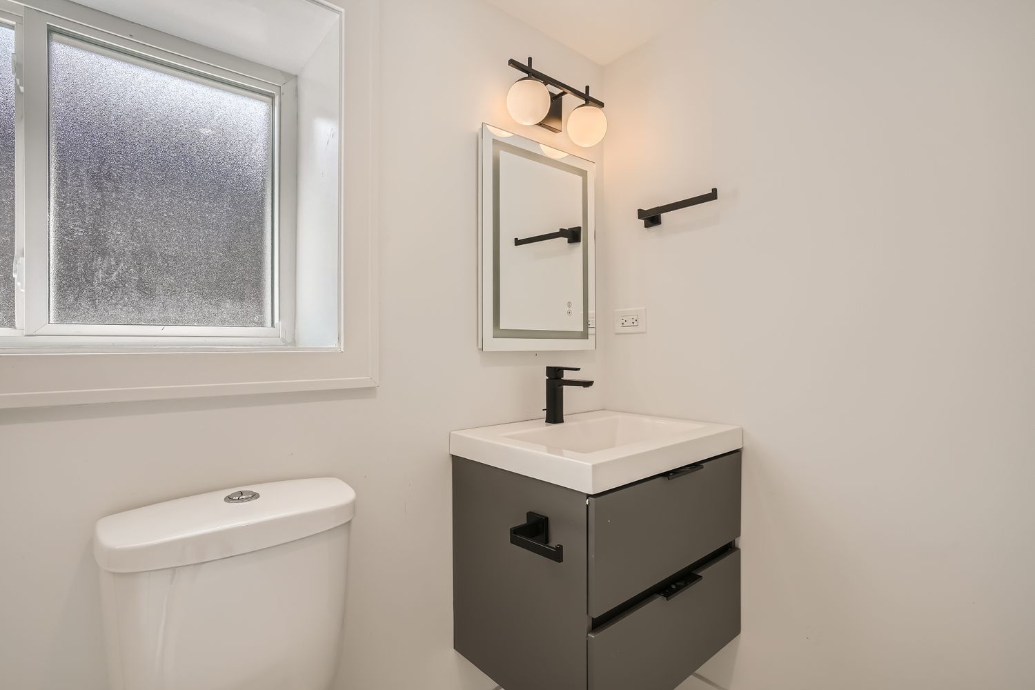 2602 North Springfield Avenue, Unit 1 Chicago, IL 60647 - Photo 23 of 29