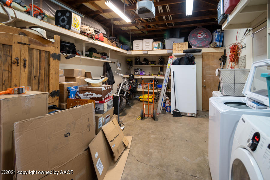 4207 South Lipscomb Street Amarillo, TX 79110 - Photo 18 of 23 a view of a storage room with a lot of stuff