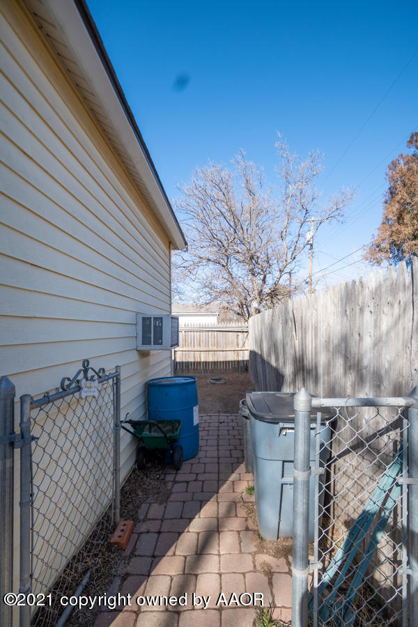 4207 South Lipscomb Street Amarillo, TX 79110 - Photo 21 of 23 a view of a porch with furniture
