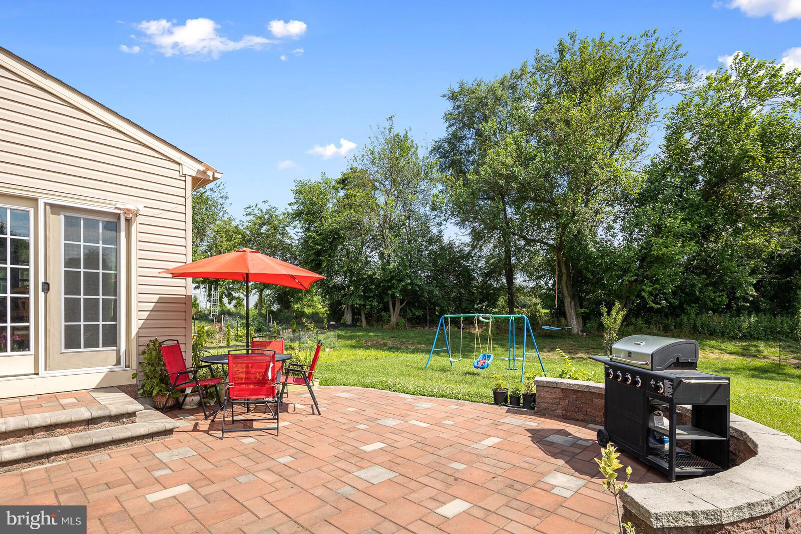 113 Redtail Hawk Circle Sewell, NJ 08080 - Photo 26 of 34 Patio