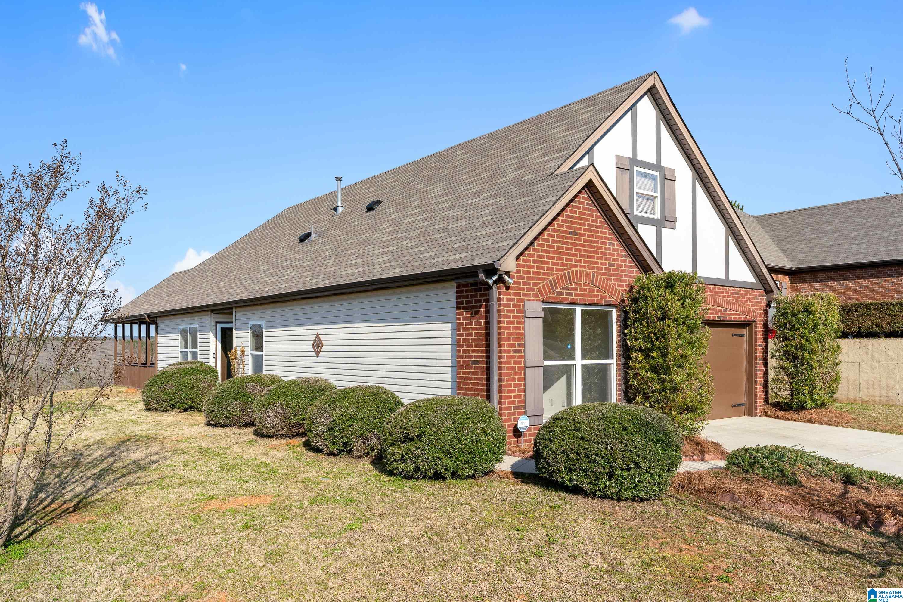 1888 Brandon Way Bessemer, AL 35022 - Photo 2 of 33