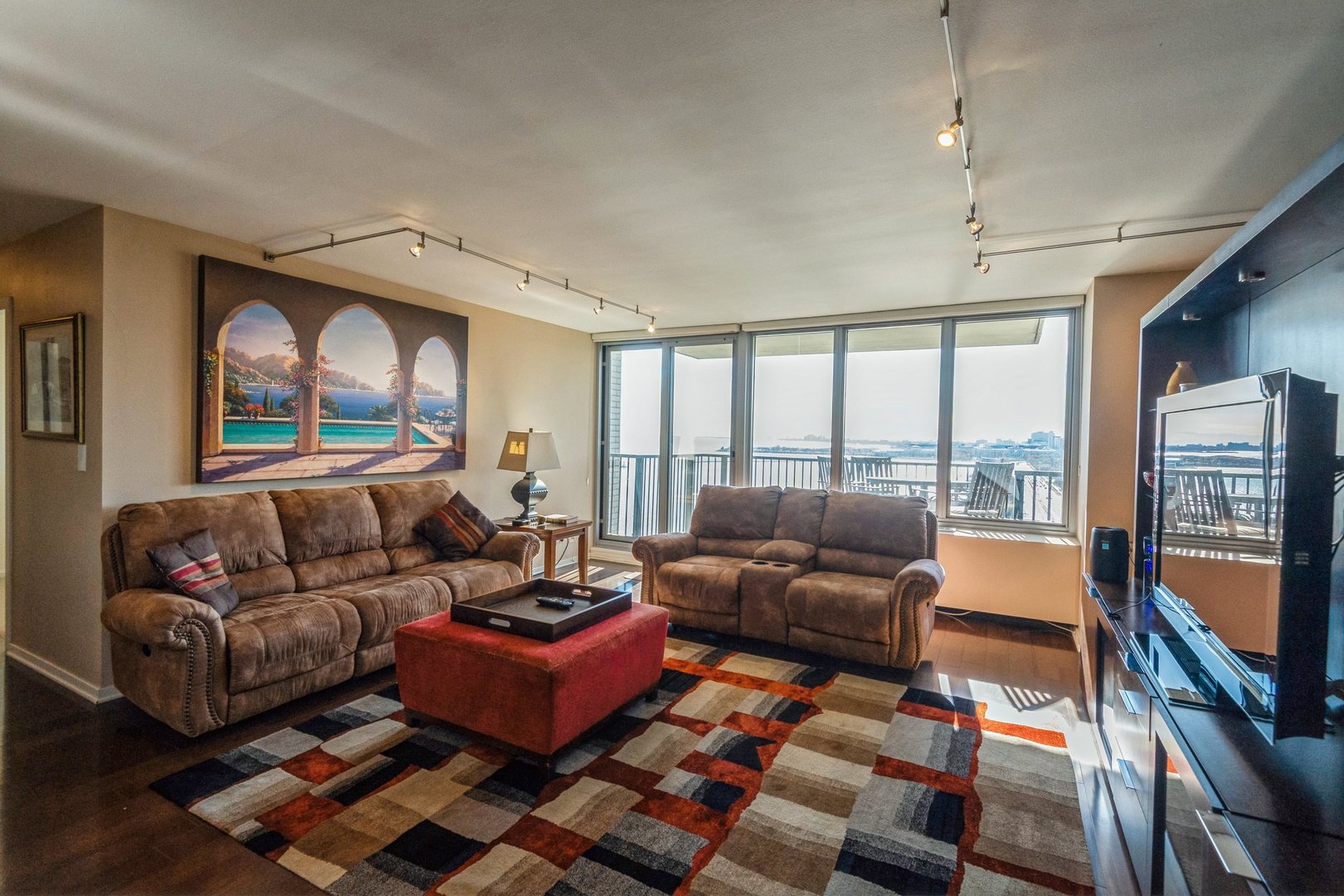 400 East Randolph Street, Unit 2019 Chicago, IL 60601 - Photo 3 of 44