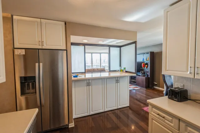 $4,200 | 400 East Randolph Street, Unit 2019, Chicago, IL 60601