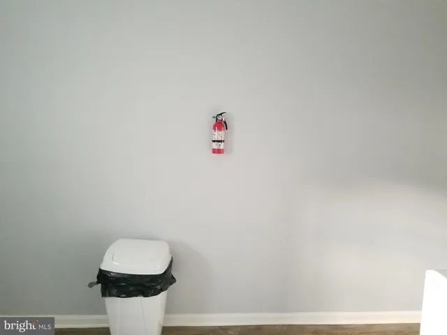 $1,800 | 1624 West Lexington Street, Baltimore, MD 21223