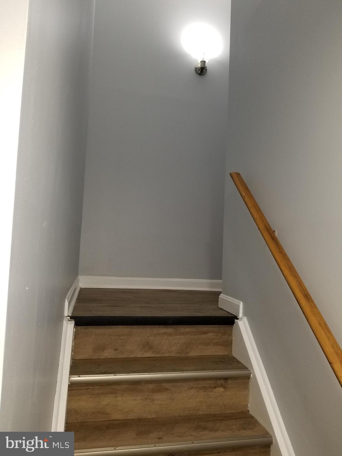 1624 West Lexington Street Baltimore, MD 21223 - Photo 26 of 63 a view of entryway