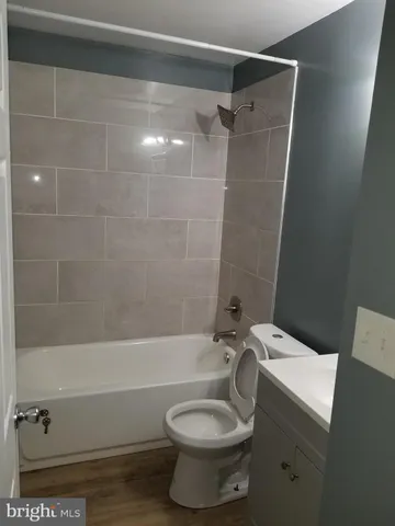 $1,800 | 1624 West Lexington Street, Baltimore, MD 21223