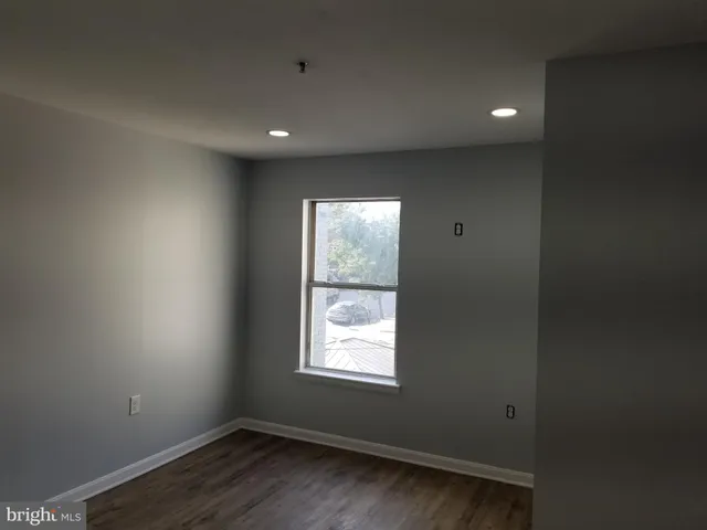 $1,800 | 1624 West Lexington Street, Baltimore, MD 21223