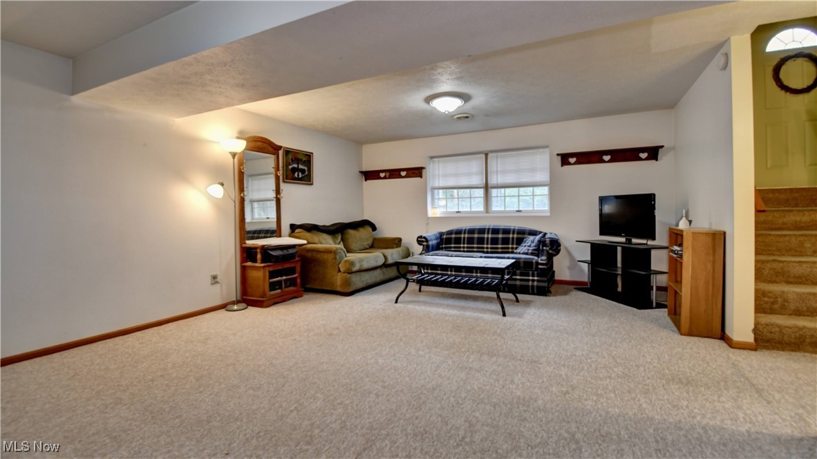 87410 Reed Road Uhrichsville, OH 44683 - Photo 29 of 40 Gallery Image 29
