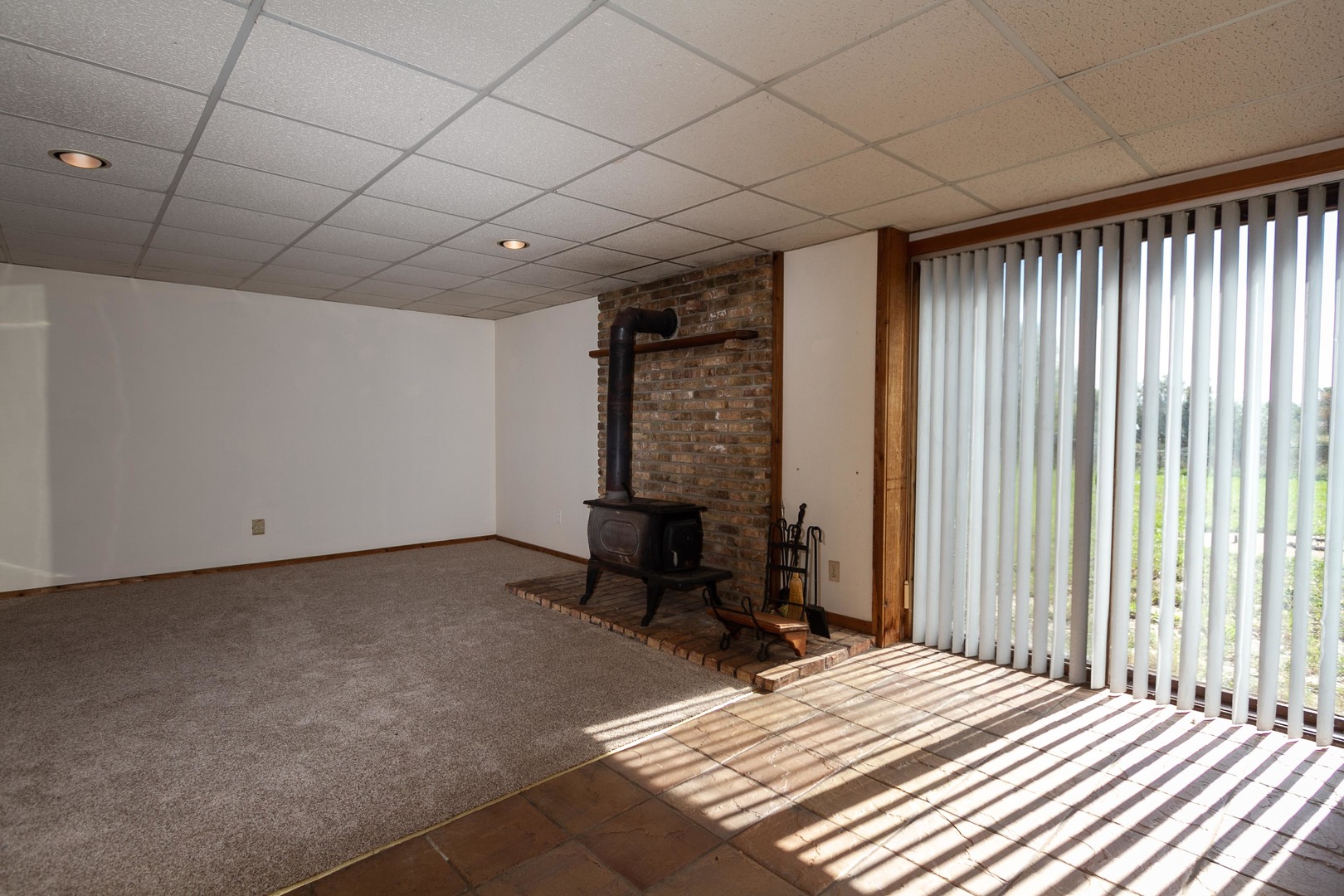 10409 Button Road Hebron, IL 60034 - Photo 19 of 33