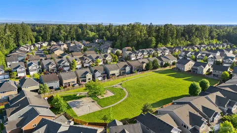 $625,000 | 16614 80th Ave Court East, Puyallup, WA 98375
