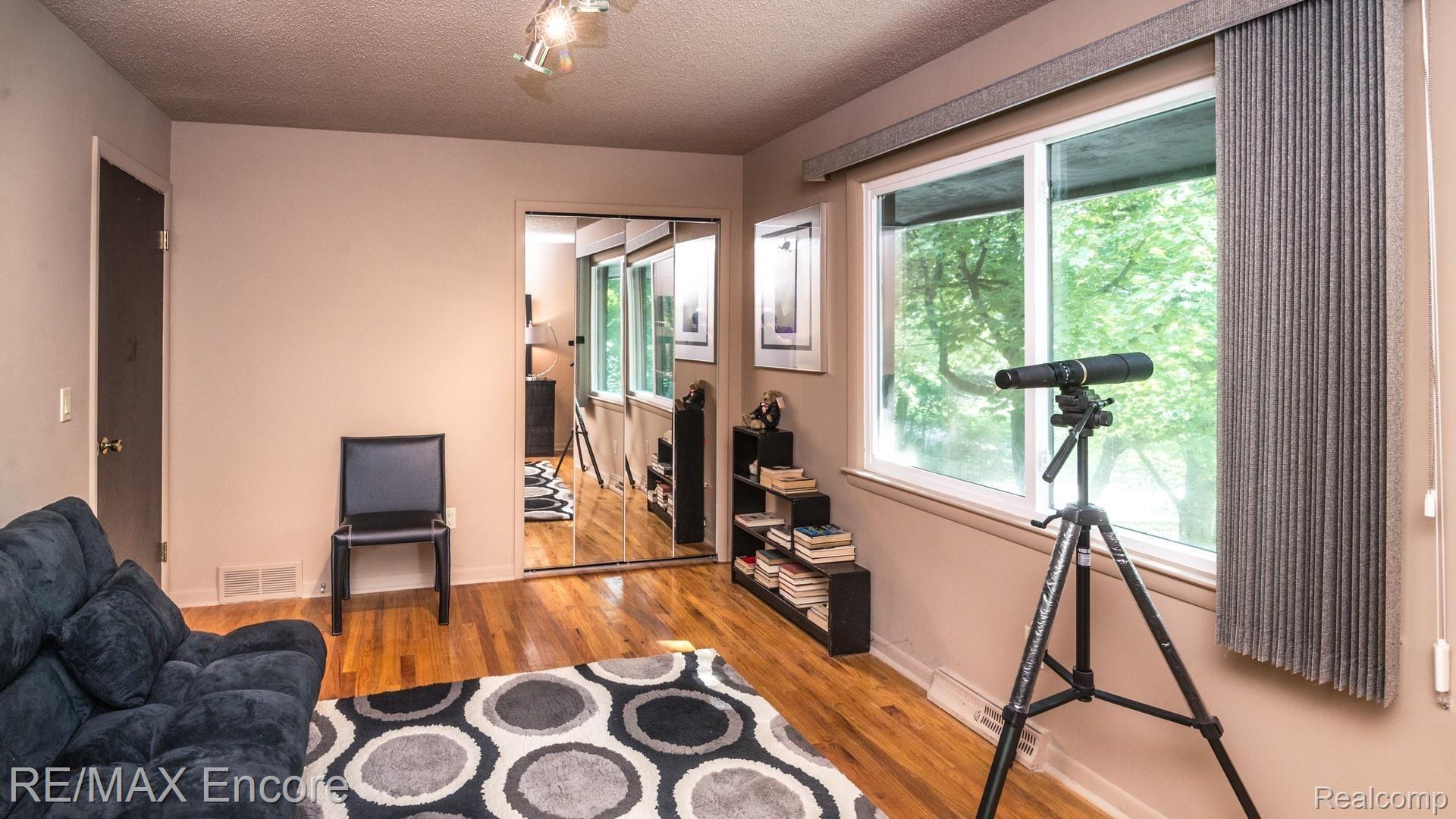 1177 Burnham Road Bloomfield Hills, MI 48304 - Photo 61 of 75 061_30.jpg
