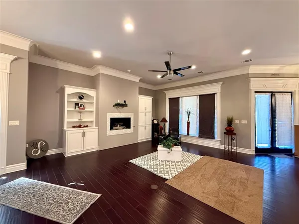 $445,000 | 103 Donna Drive, Stonewall, LA 71078