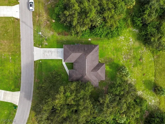 $315,000 | 2027 Granada Road, LaBelle, FL 33935