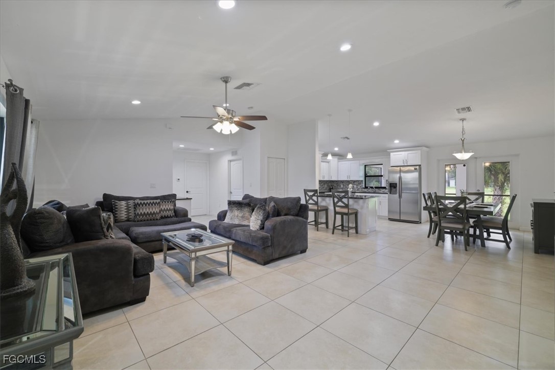 2027 Granada Road LaBelle, FL 33935 - Photo 7 of 35