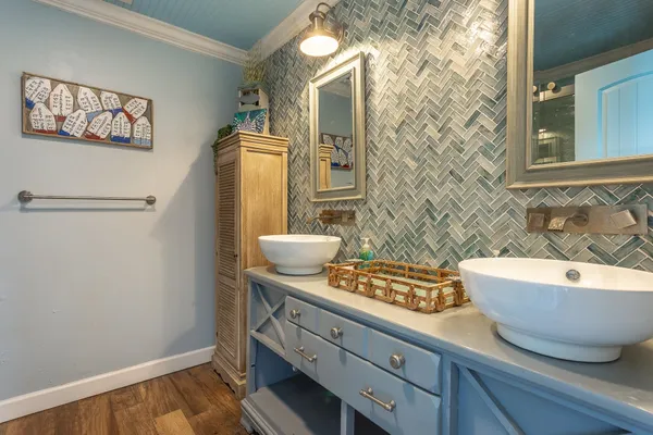 $1,250,000 | 1139 Alligator Drive, Alligator Point, FL 32346