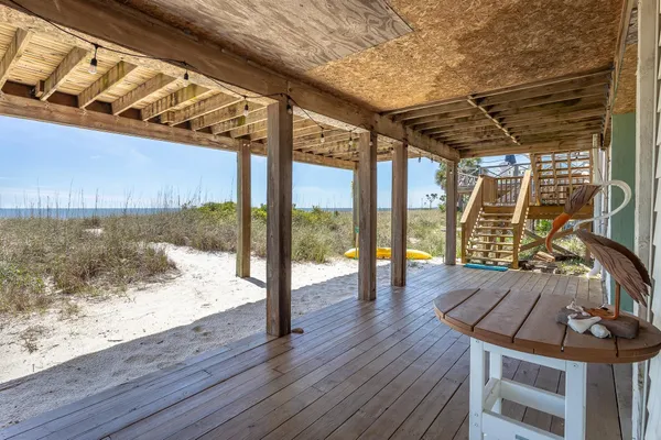 $1,250,000 | 1139 Alligator Drive, Alligator Point, FL 32346