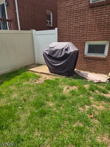 $2,900 | 305 Kennedy Drive, Linden, NJ 07036