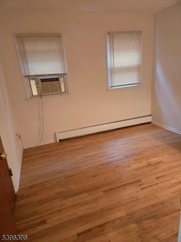 $2,900 | 305 Kennedy Drive, Linden, NJ 07036